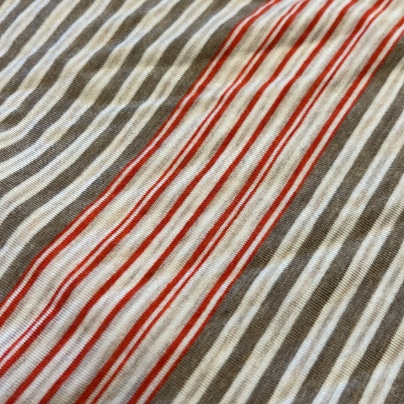 Max Studio Skirt - Picture 2 of 8